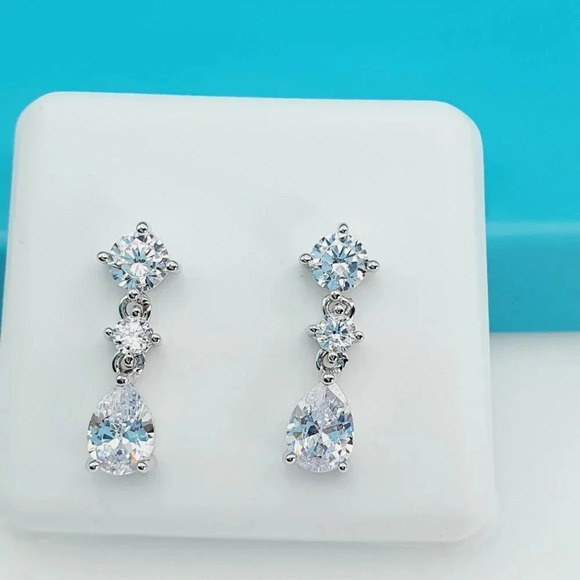 "925 Sterling Silver CZ Beautiful Earrings for Women, 1USPAR4251 - Picture 4 of 10